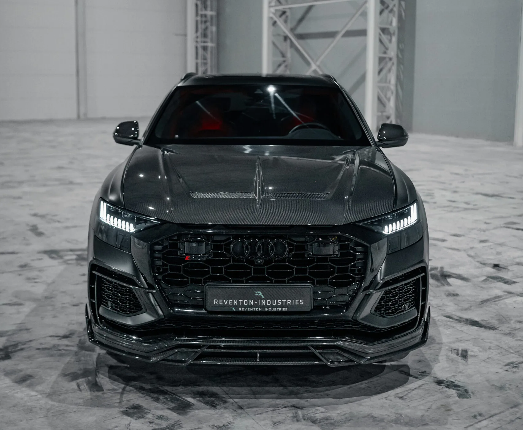 BONNET TROPHY carbon Audi RSQ8