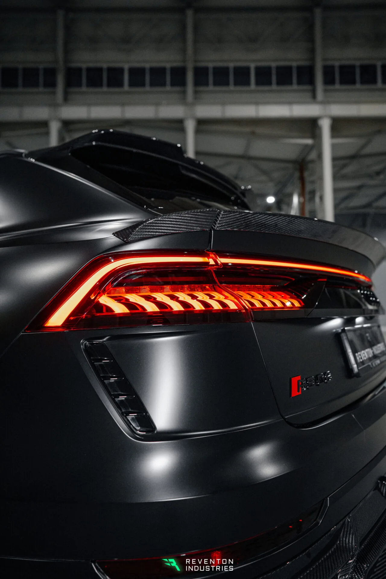 REAR / TROPHY