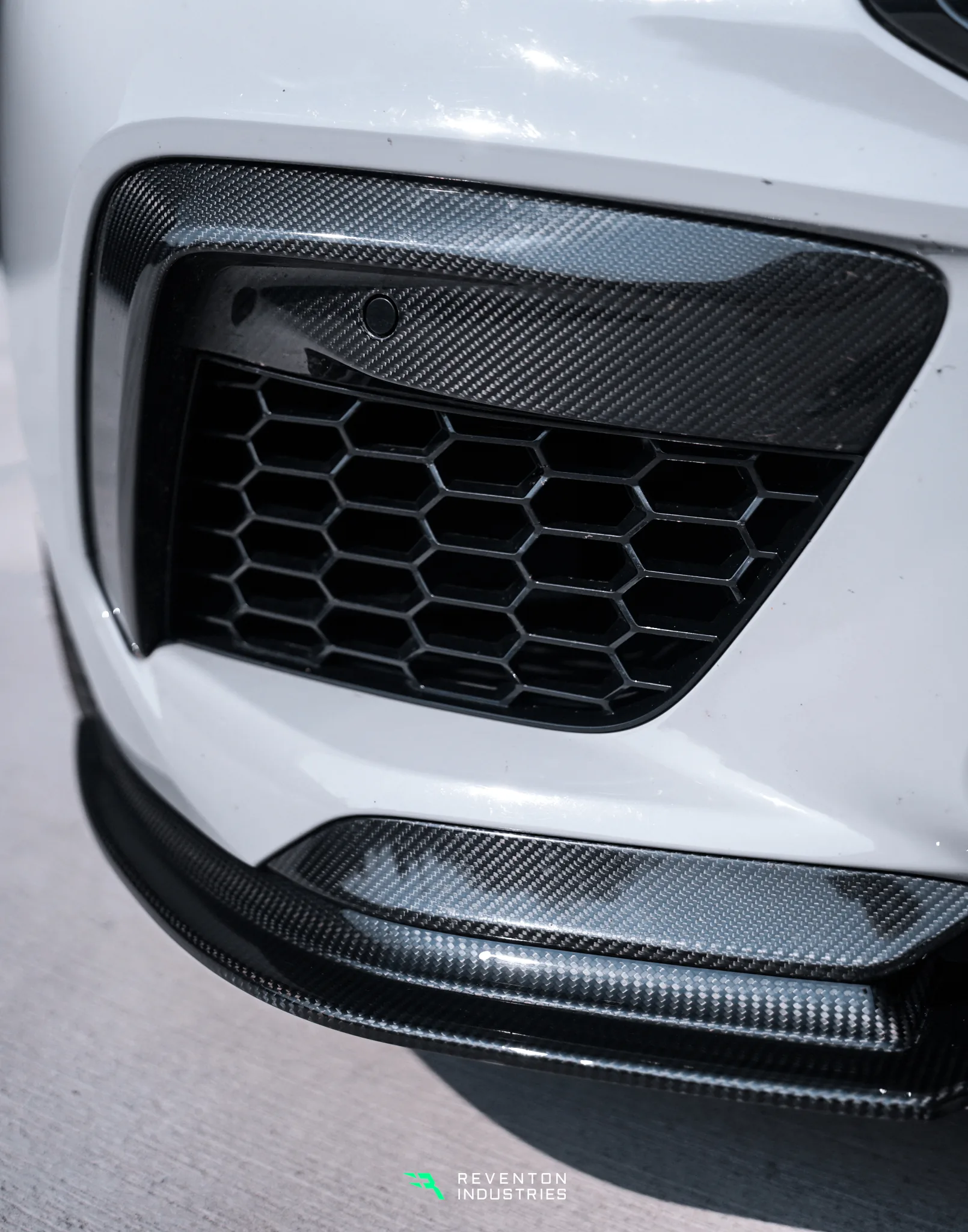 FRONT BUMPER TRIM carbon BMW M8 F92/93