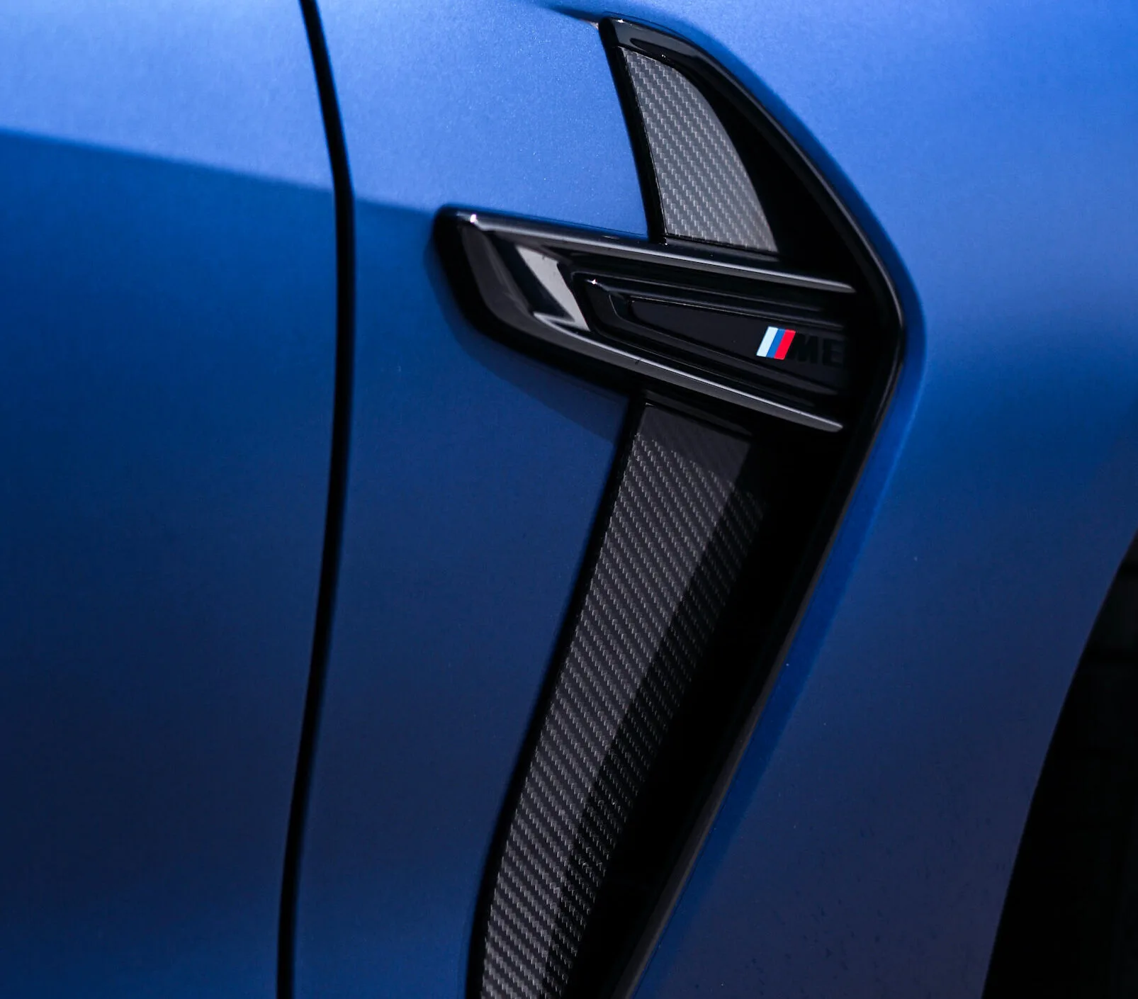 FENDER TRIM carbon BMW M8 F92/93