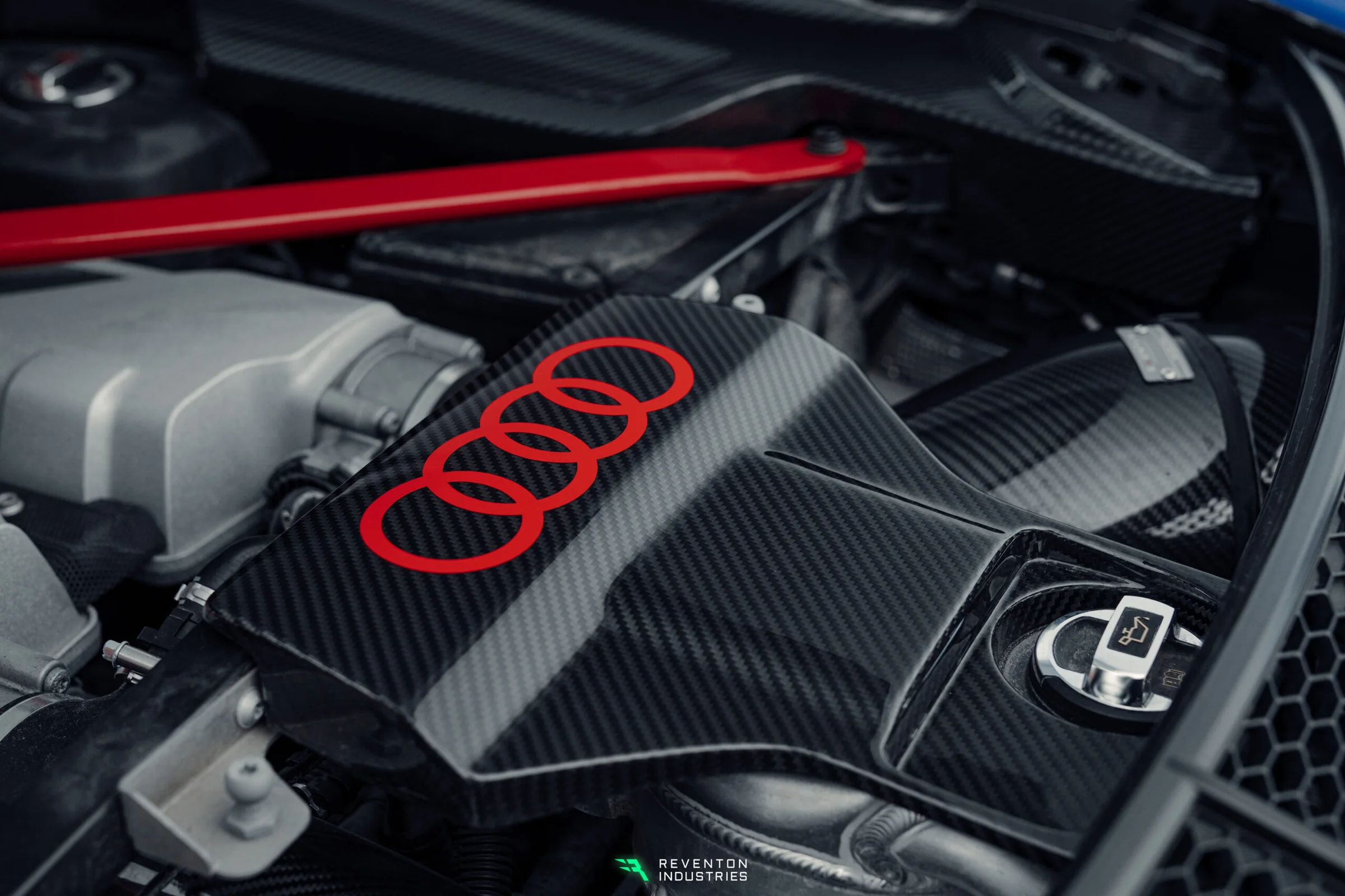 ENGINE COVER carbon Audi R8