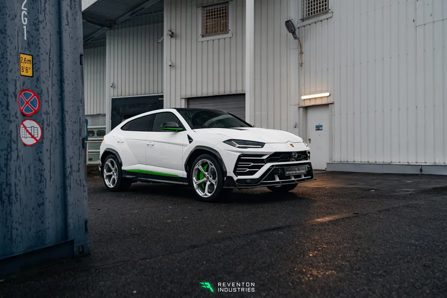 Lamborghini URUS Reventon